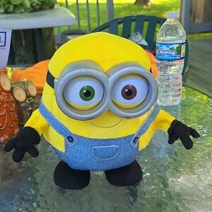 Yellow‎ Plush Toy with Denim Overalls minion Disney Comes To Life With Batteries